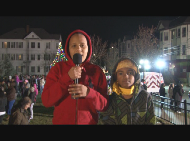 Thumbnail image for Cove Street Tree Lighting