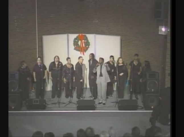 Thumbnail image for Andrew and the Expressions 2006 Christmas Performance