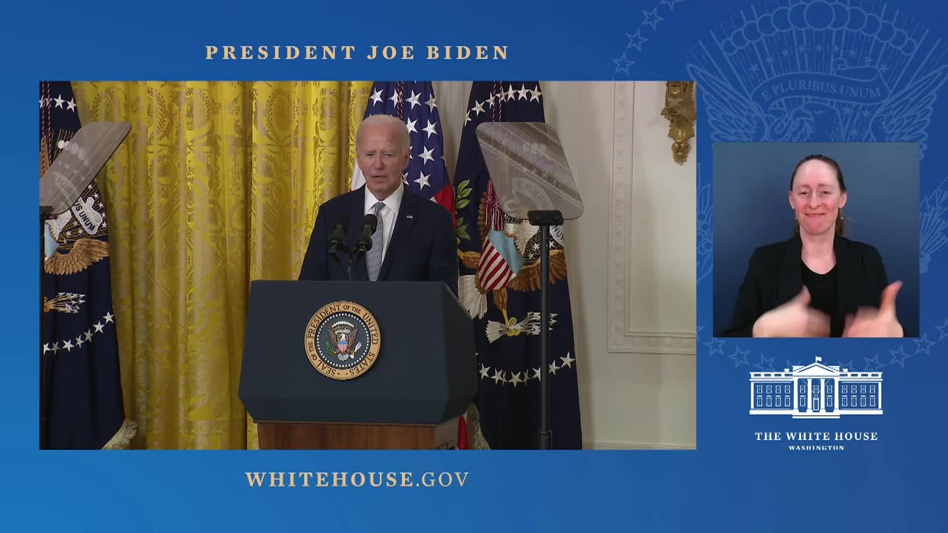 Thumbnail image for President at Citizens Medal Ceremony