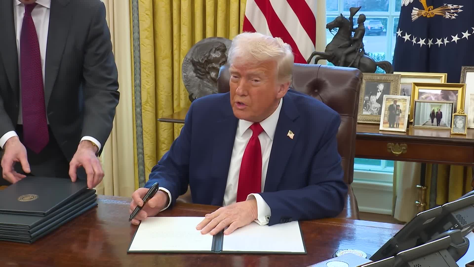 Thumbnail image for President Signs Executive Orders, Feb. 3