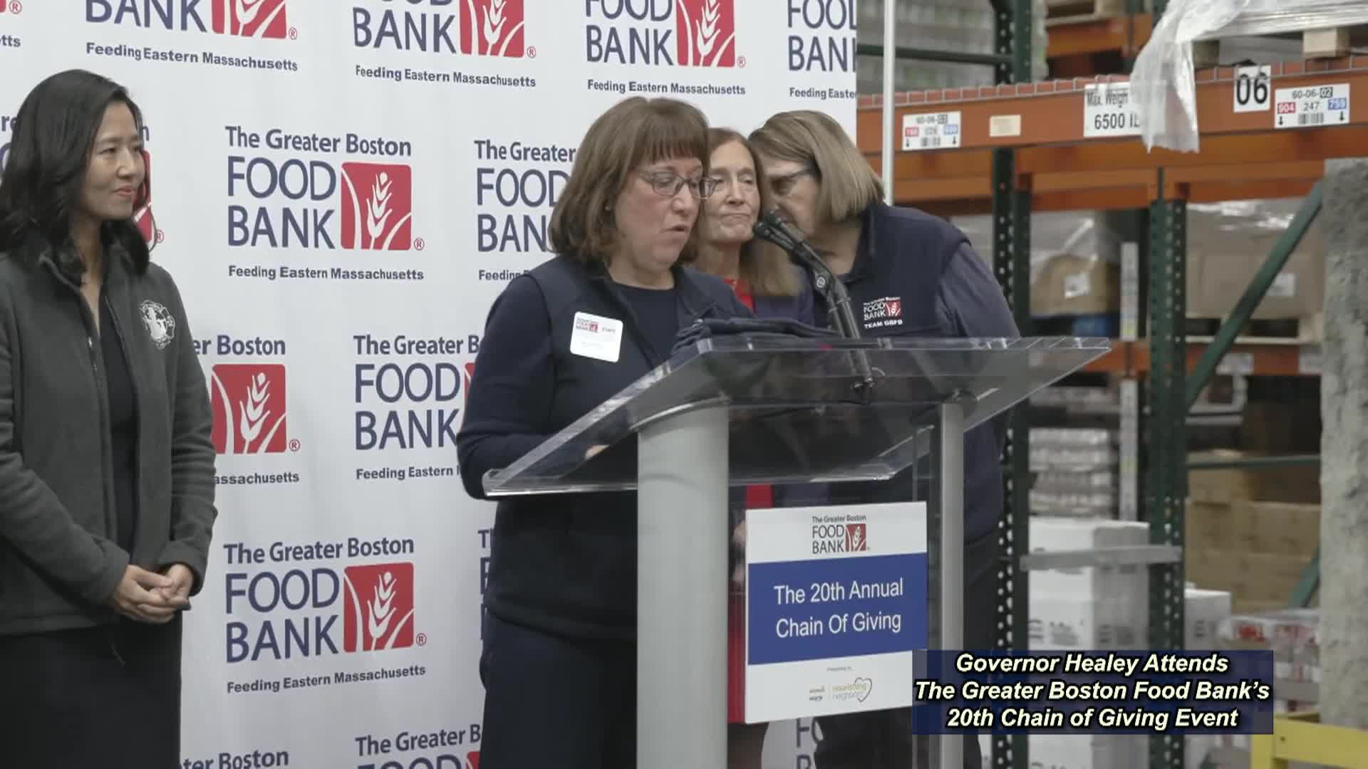 Governor at Chain of Giving Event