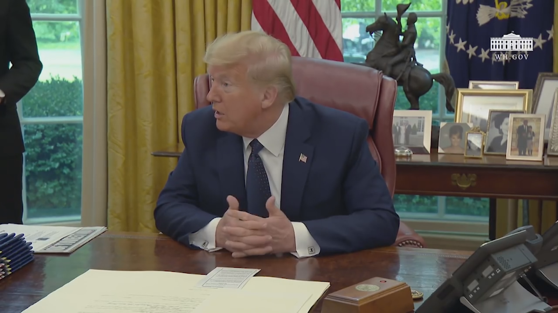 Thumbnail image for President Receives Hurricane Season Briefing