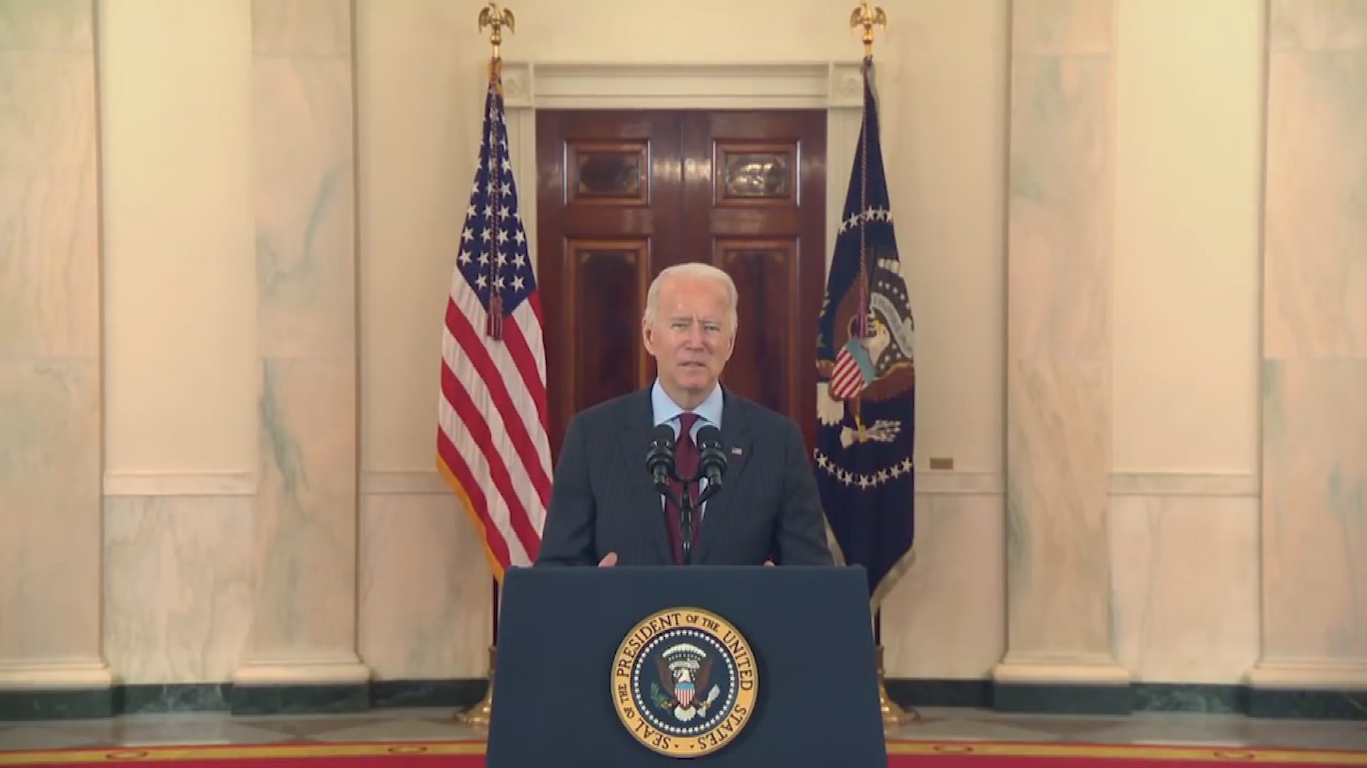 Thumbnail image for President Biden Observes a Moment of Silence for Lives Lost to COVID