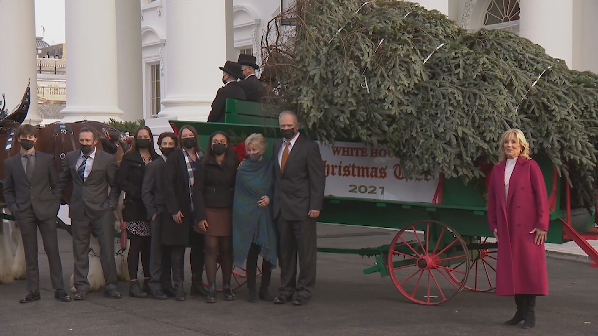 Thumbnail image for First Lady Receives National Christmas Tree