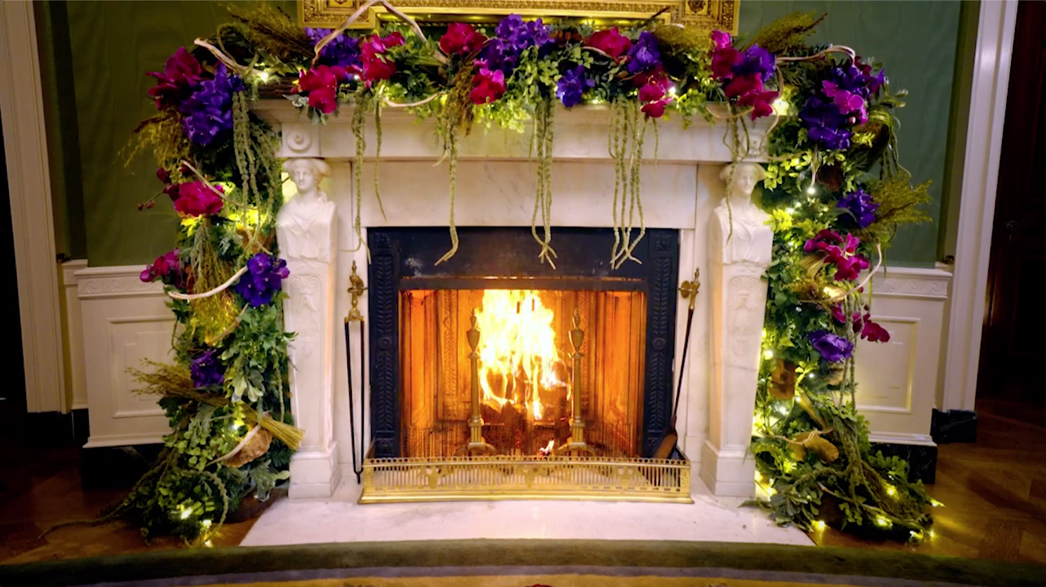 Thumbnail image for White House: Yule Log: Green Room