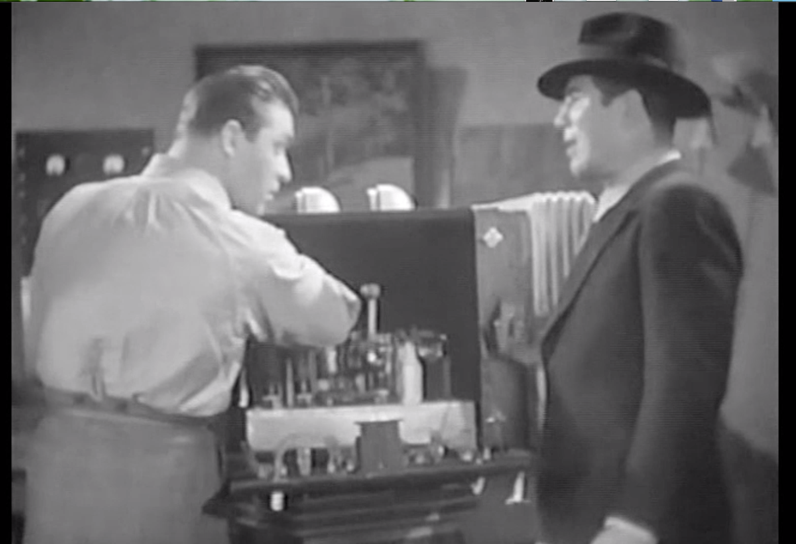 Classic Movie:Trapped By Television